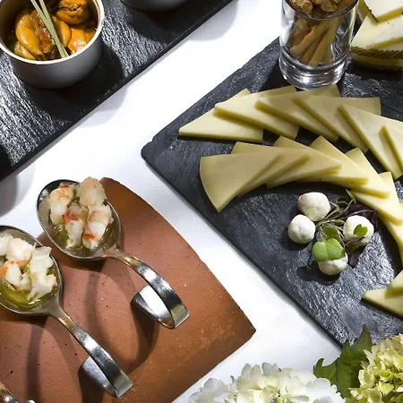 Hotel Nh Collection Finisterre 5*