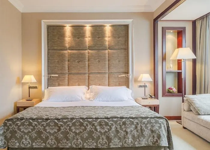 Hotel Nh Collection Finisterre