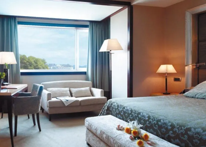 Nh Collection Finisterre 5*